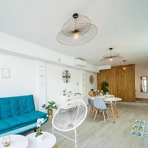 https://alisios-beach-puerto-del-carmen.in-canary-islands.com
