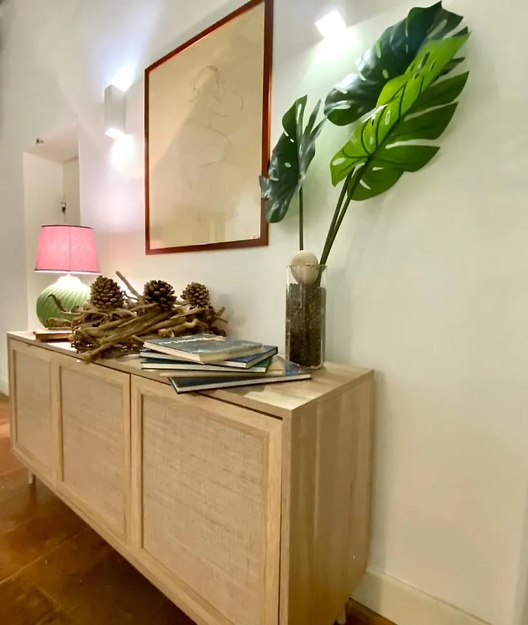 Pantheon Ancient Rome Apartment