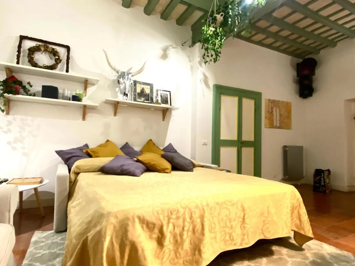Pantheon Ancient Rome Apartment 0*,