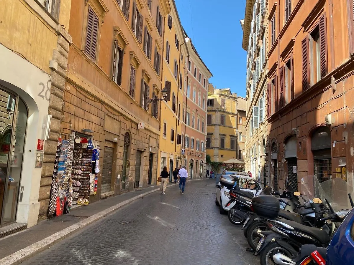 Pantheon Ancient Rome Apartment 0*,
